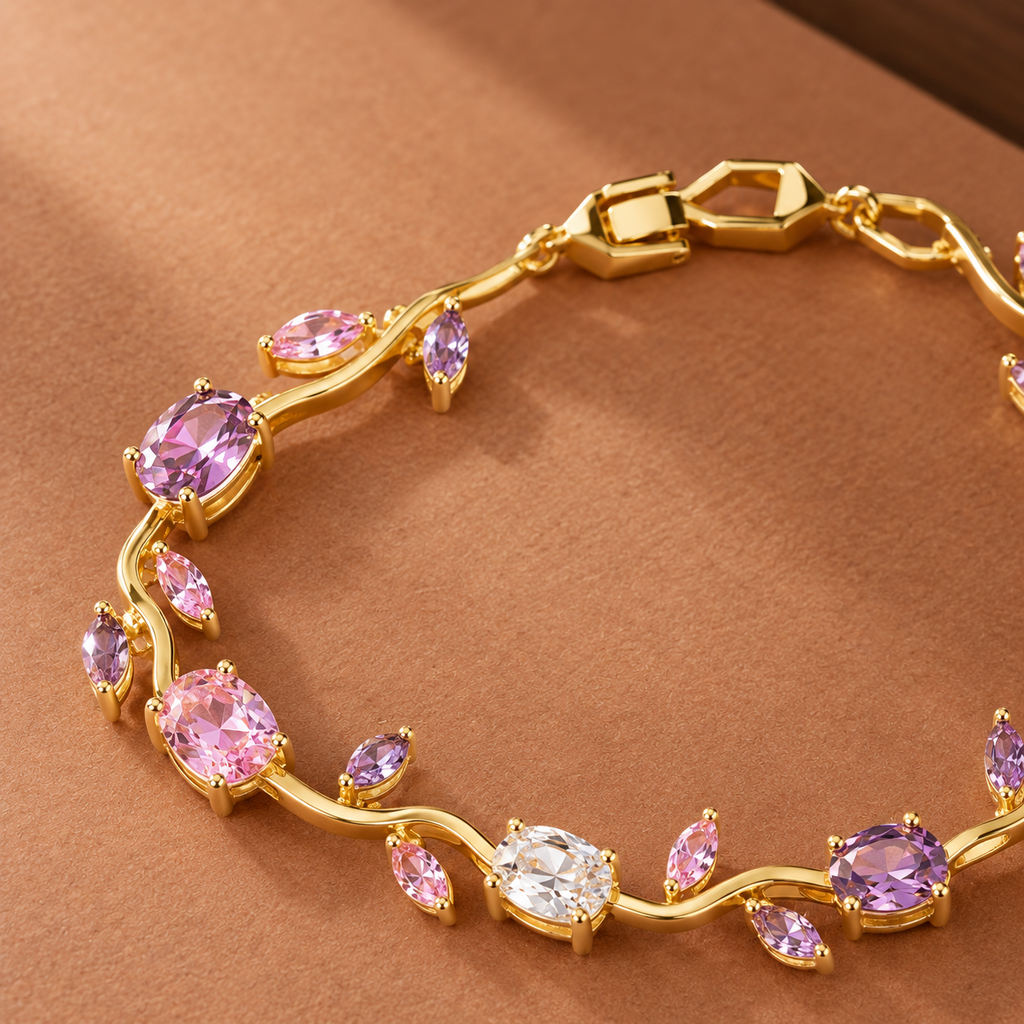 Lauriston Floral Bracelet - Feature Close-up