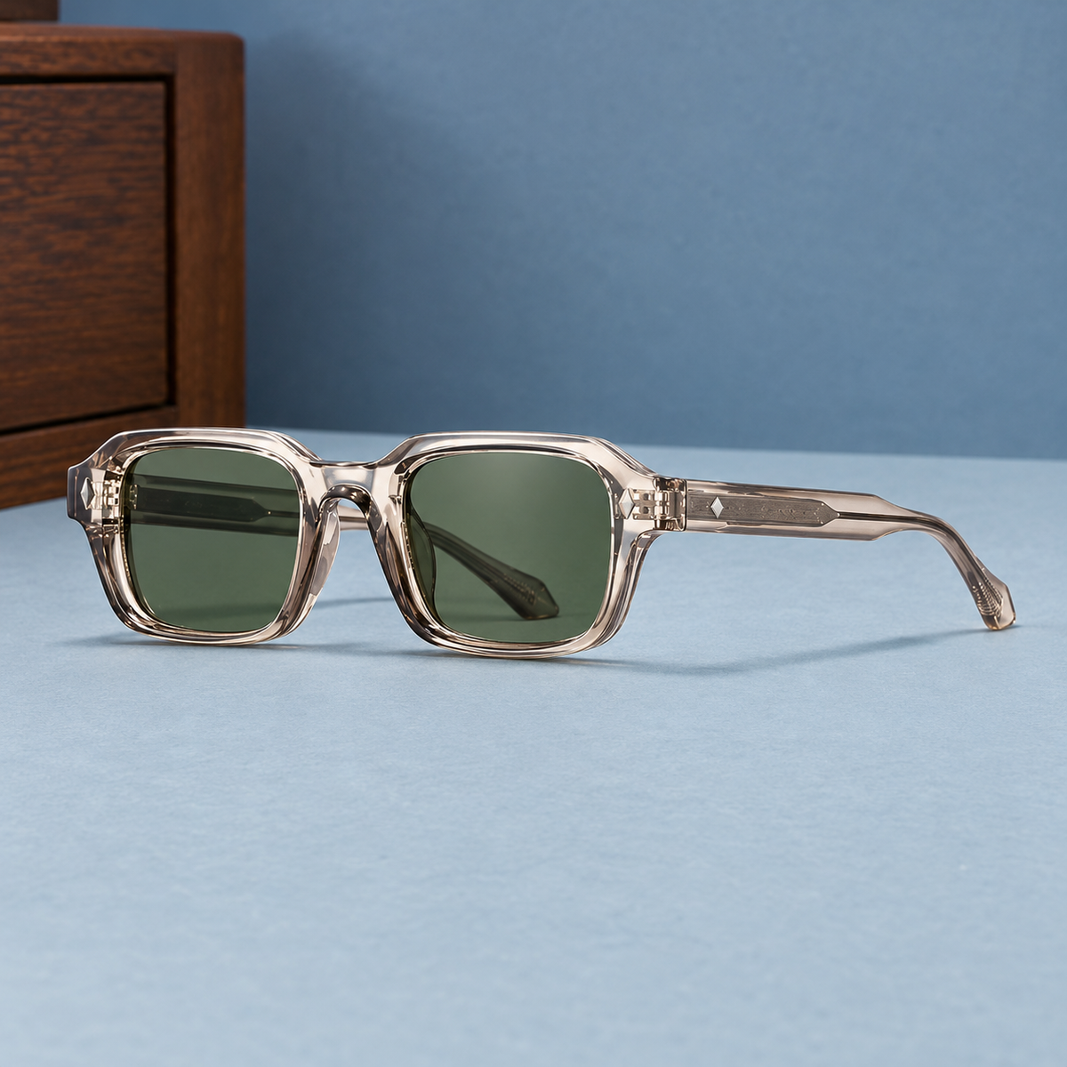 Zorzi Retro Square Sunglasses - Transparent Brown