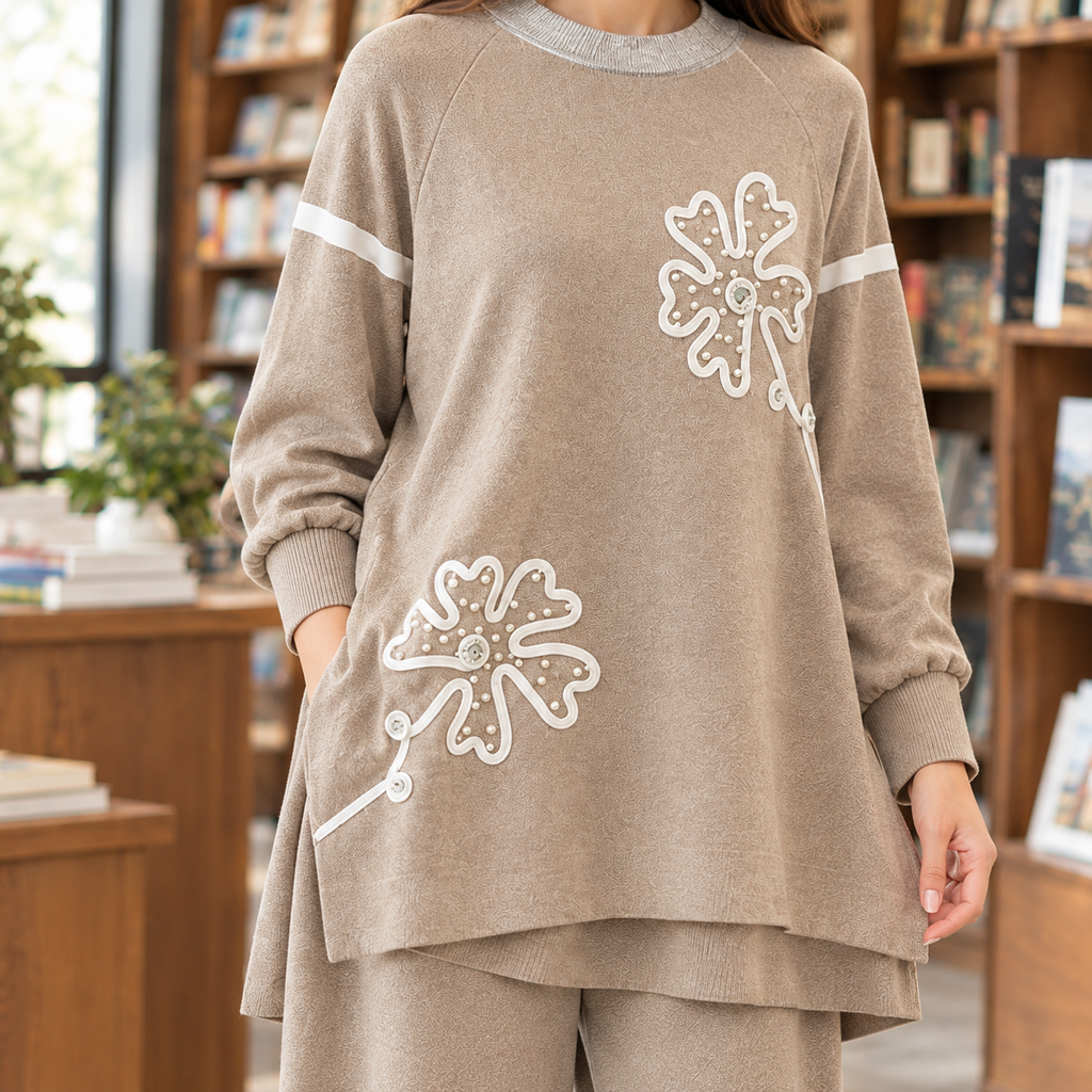 Perpetua Floral Knit Set - Lead Product Detail