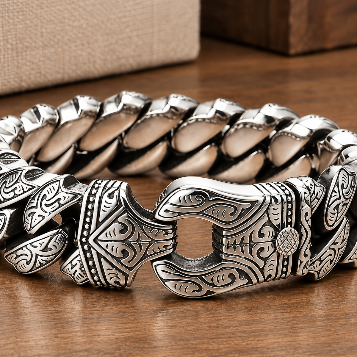 Ellsworth Engraved Bracelet - Lead Product Detail