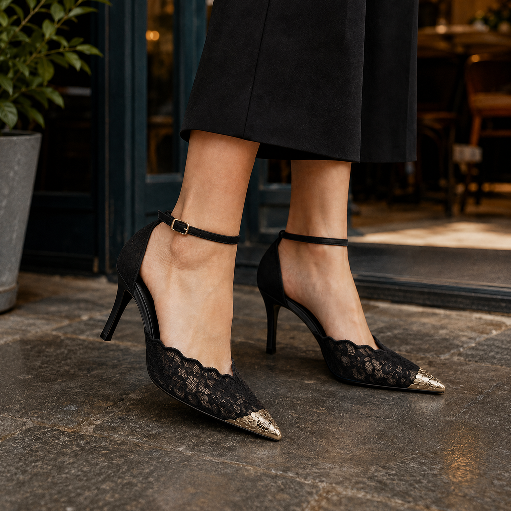 Lecce Lace Heels - Black