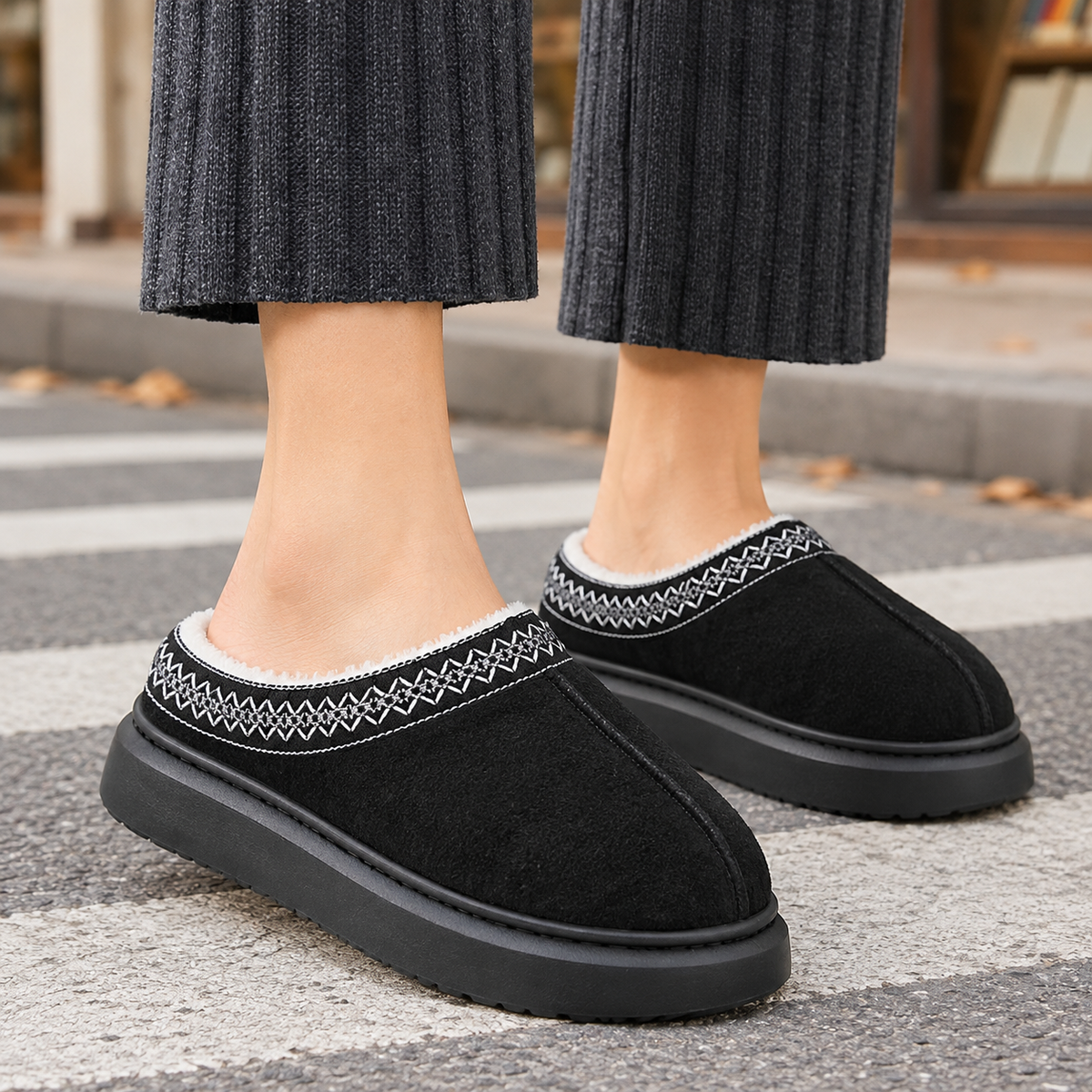 Santoro Platform Slippers - Scale in Room