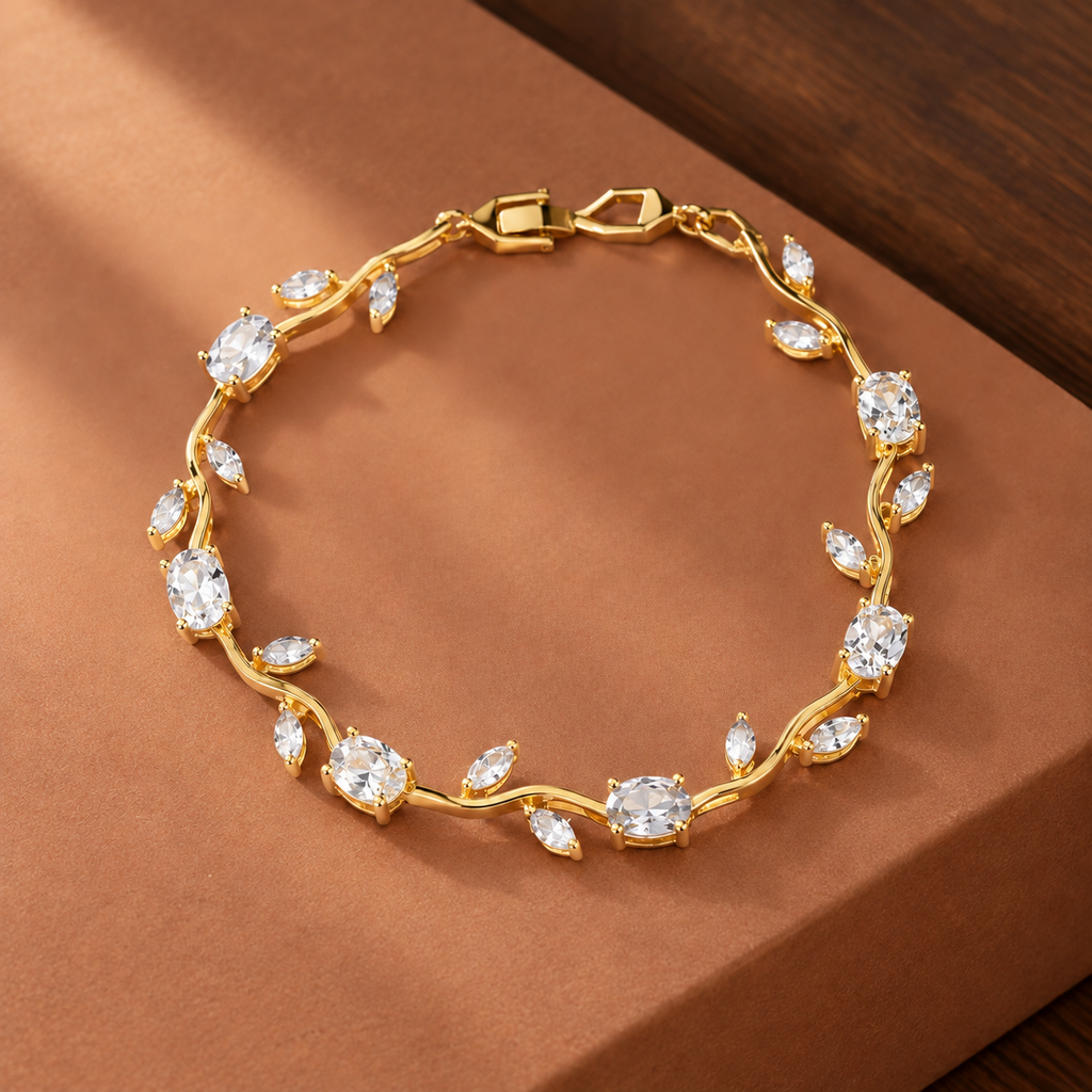 Lauriston Floral Bracelet - Gold White 2