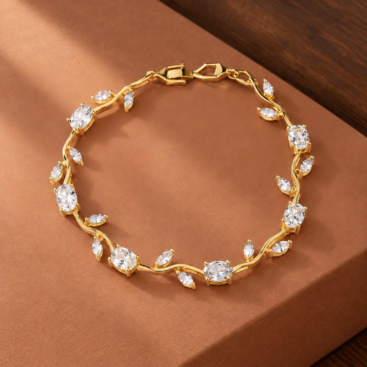 Lauriston Floral Bracelet - Gold White 2