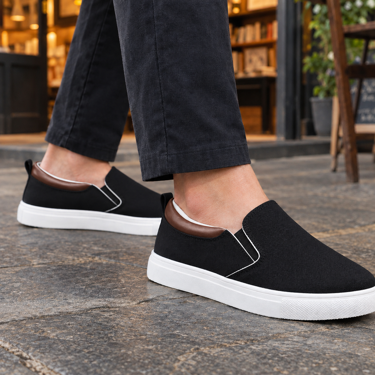 Taormina Slip-On Sneakers - Black 2