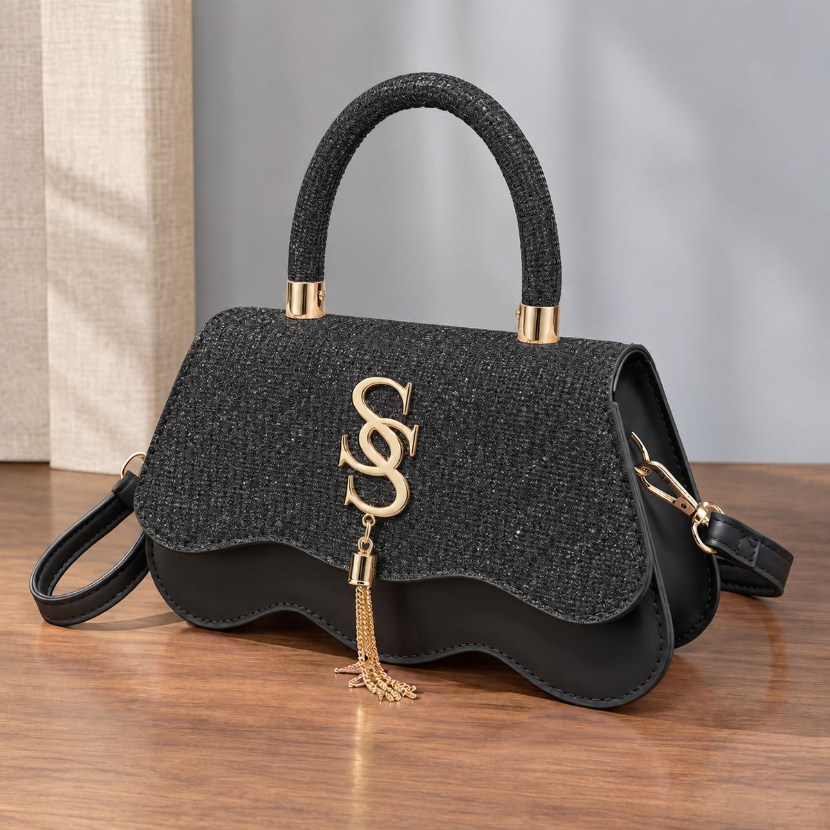 Pisa Sparkle Handbag - Black