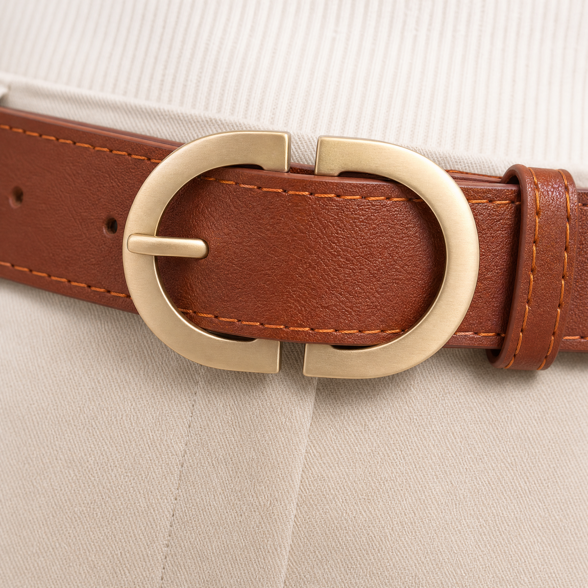 Massimo Oval Buckle Belt - Feature Close-up