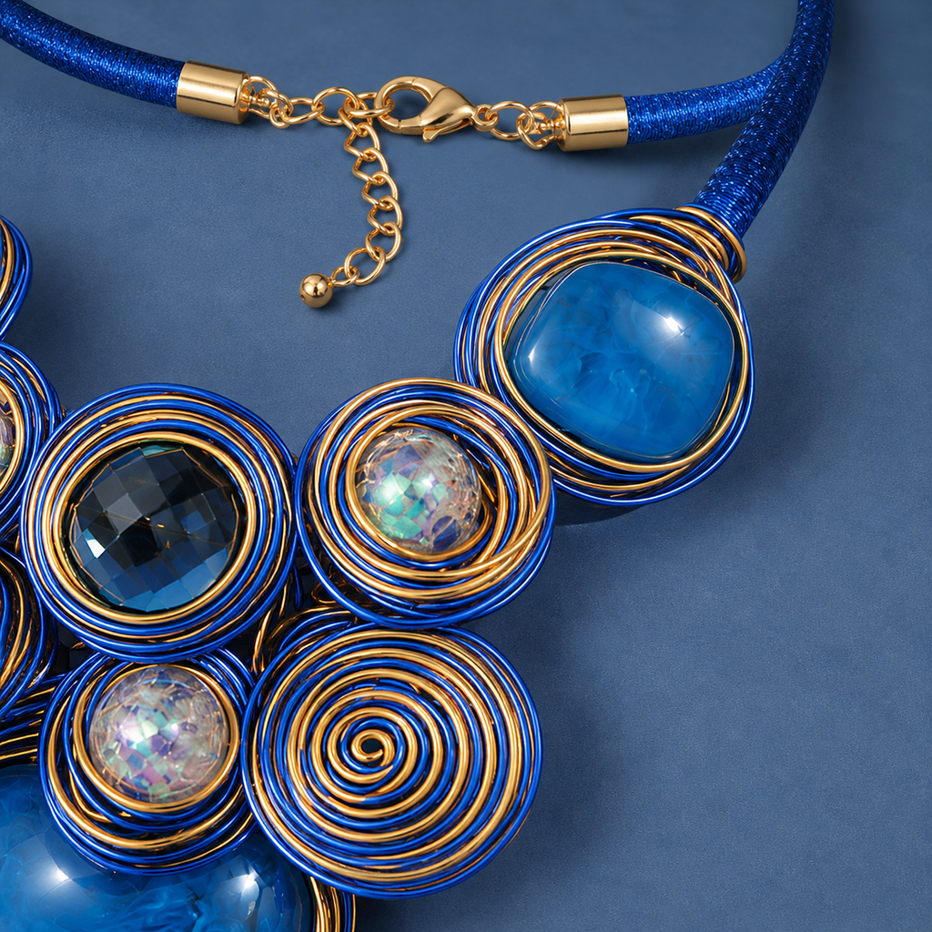 Ricciardi Wirework Jewelry Set - Alternate Angle